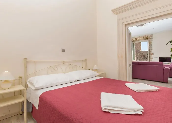 Lausion Apartments