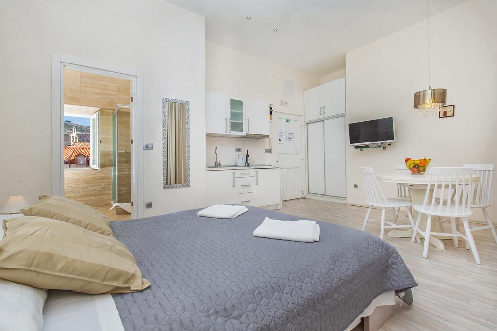 Apartman Lausion Apartments