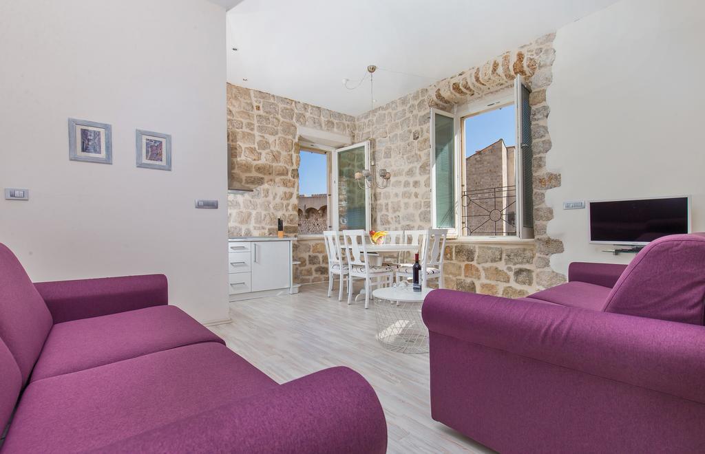 Lausion Apartments Apartman